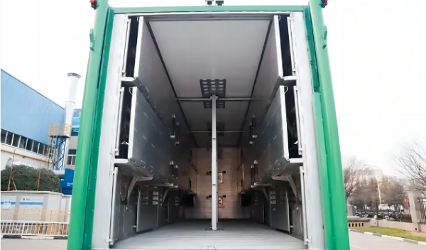 畜（雛）禽運輸車(chē)