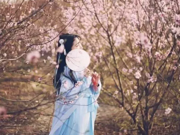 公司團委舉行“文化建設年啟動(dòng)儀式暨3.12植樹(shù)”活動(dòng)