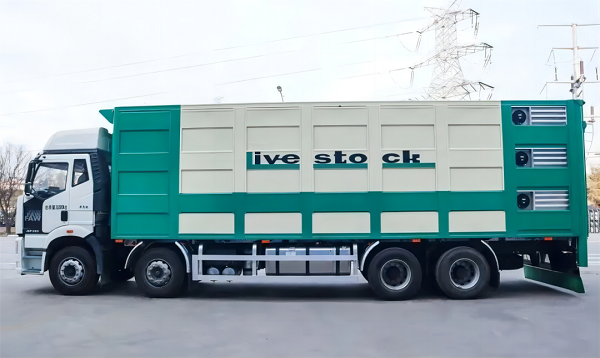 畜（雛）禽運輸車(chē)的優(yōu)勢介紹！